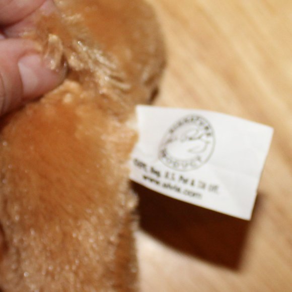 Elvis Presley Signature Product - Stuffed Hound Dog - Picture 3 of 3